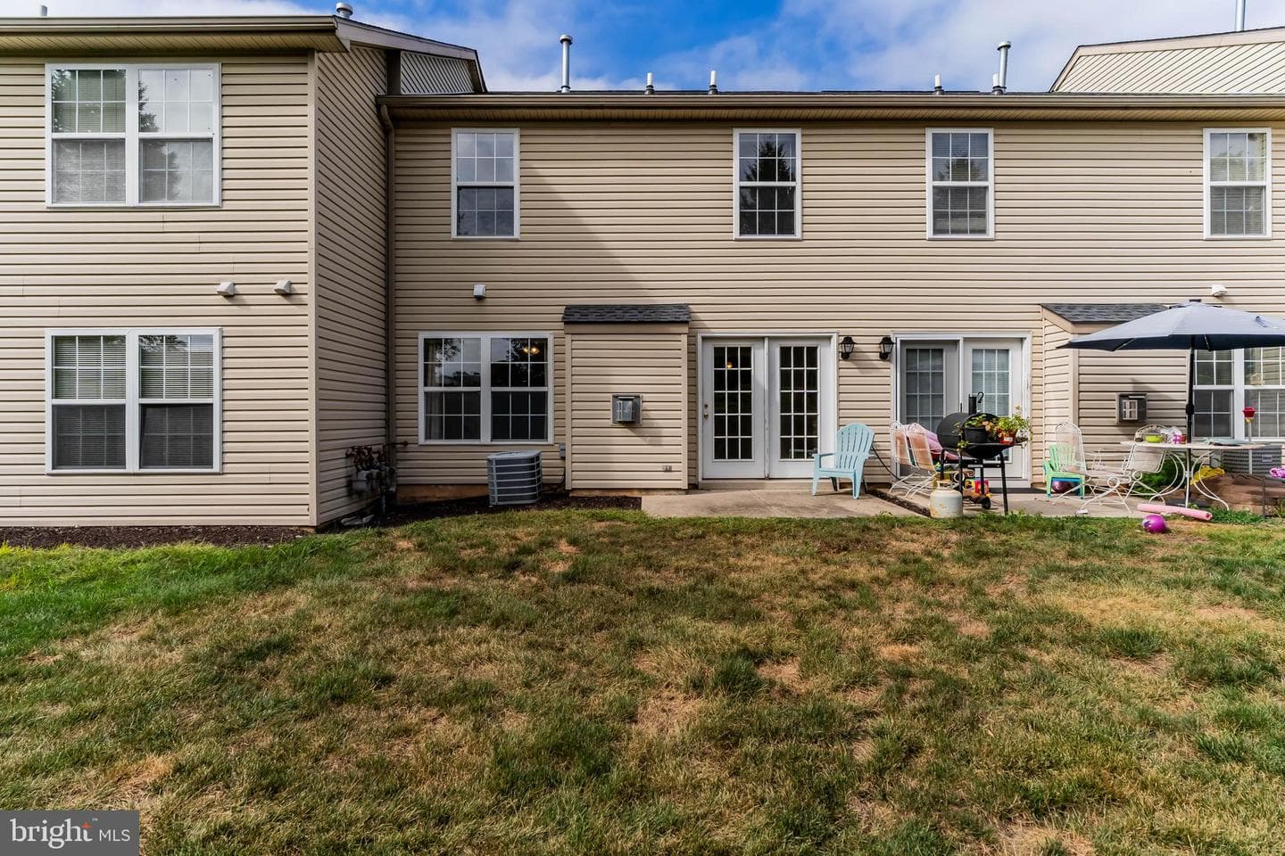 149 Cardinal Lane photo 25