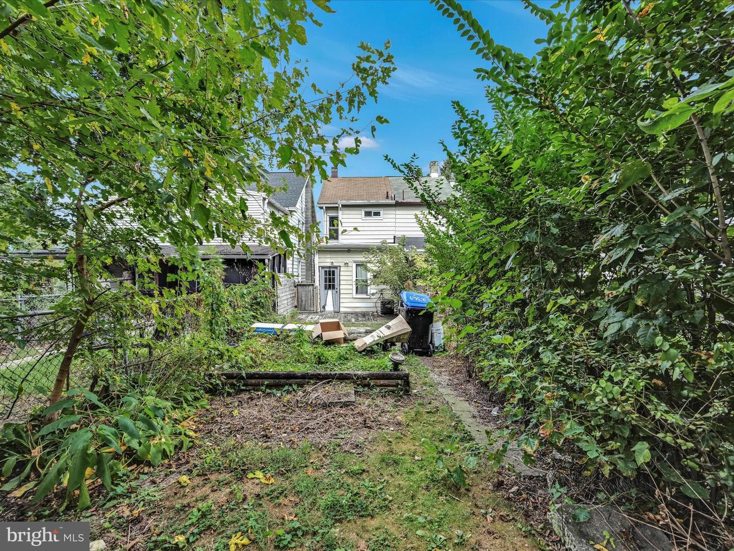 2369 Canby Street photo 24
