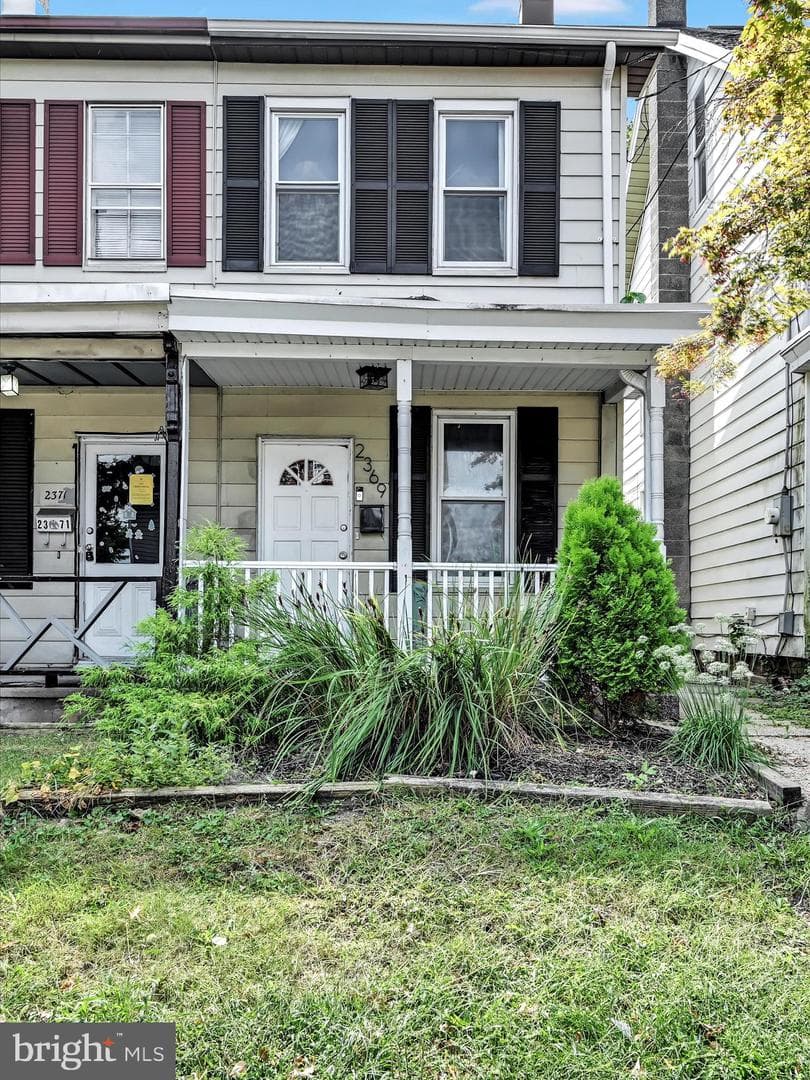 2369 Canby Street photo 3