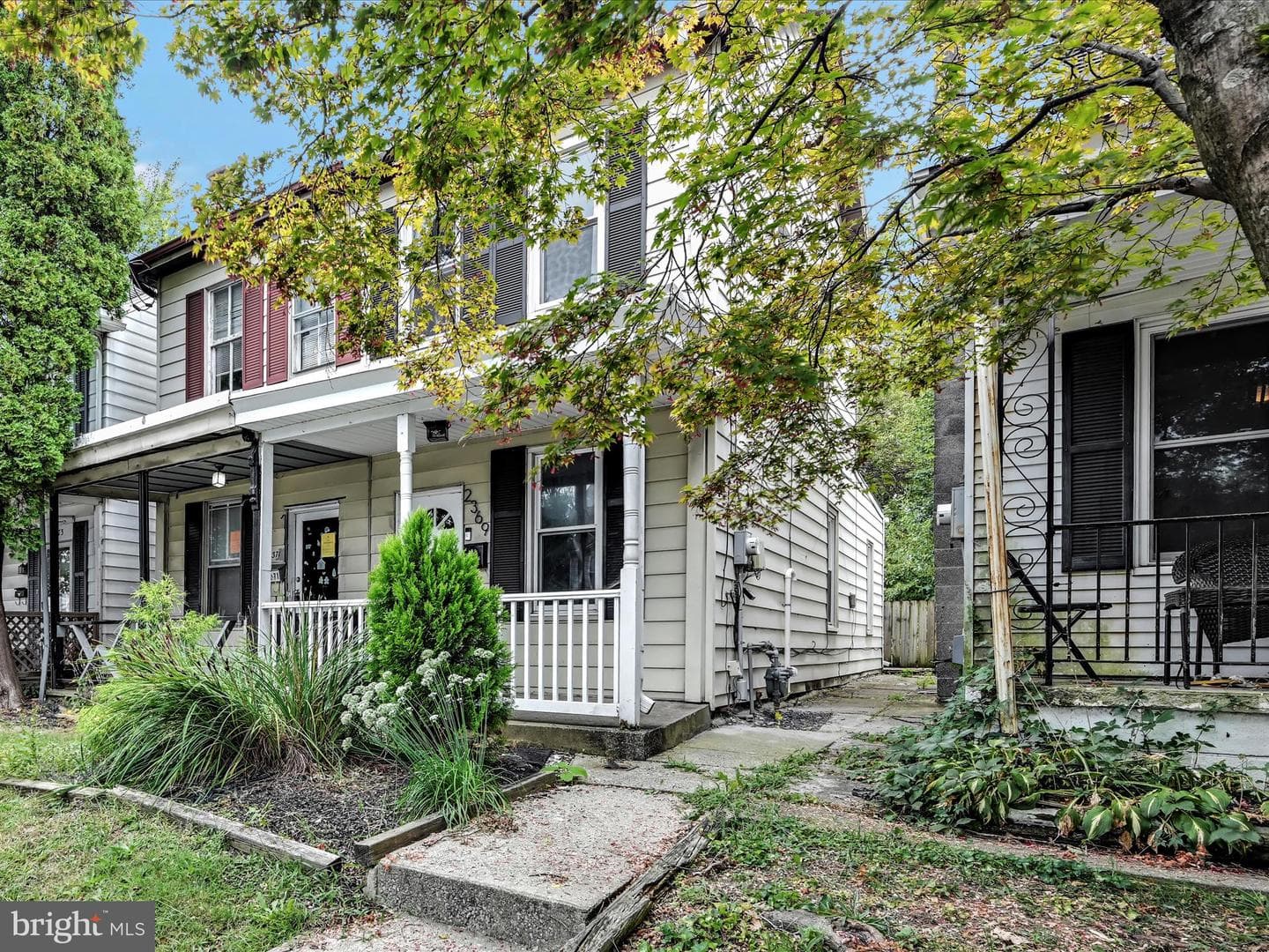 2369 Canby Street photo 5
