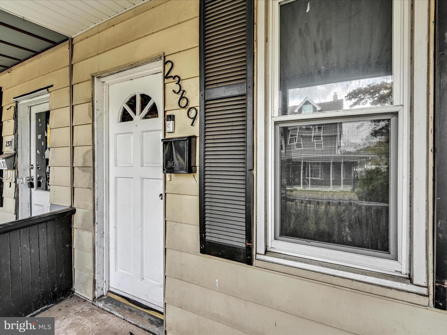 2369 Canby Street photo 6
