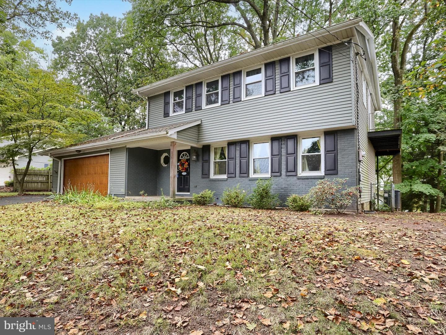 1421 Jill Drive photo 3