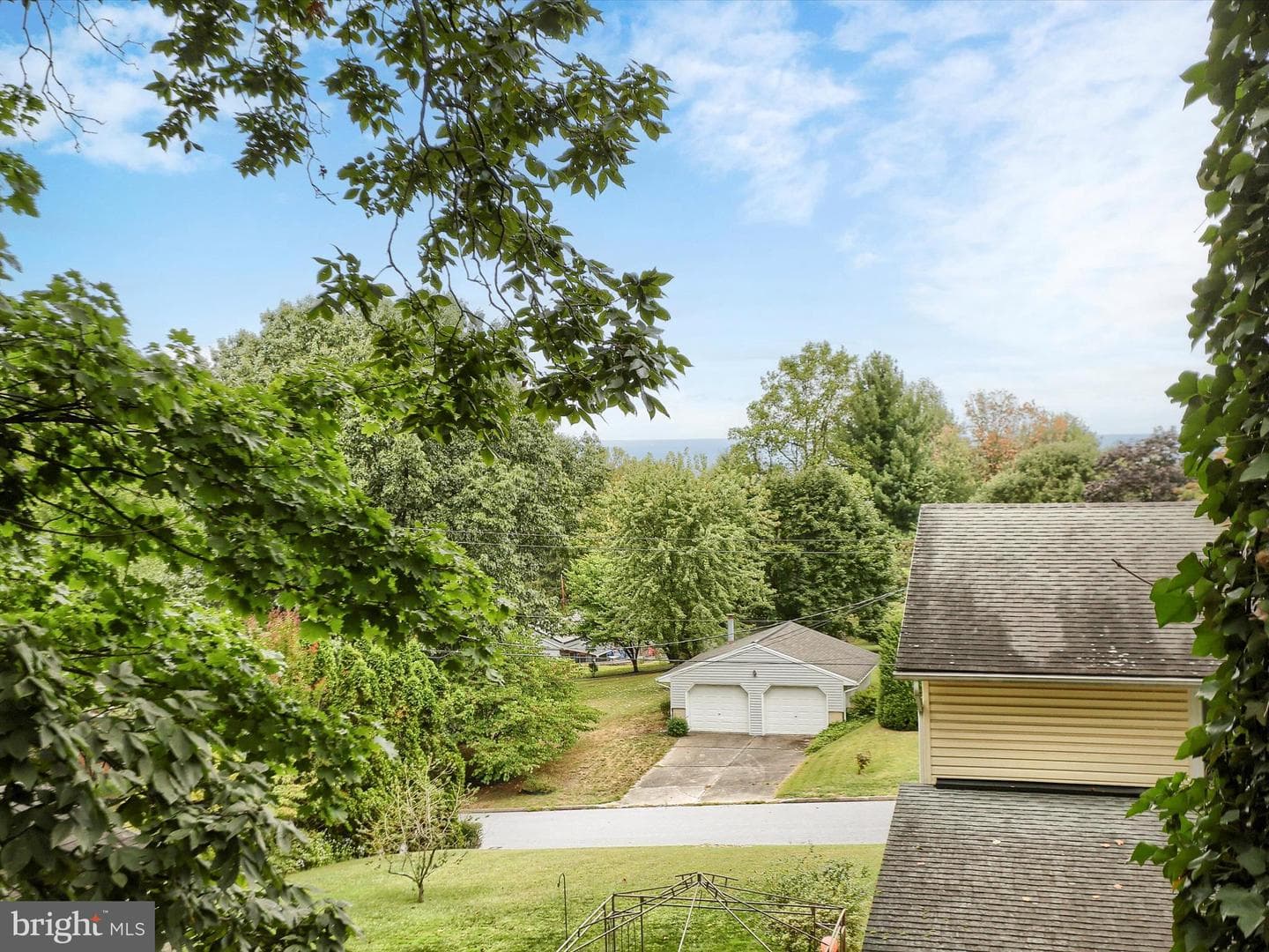 1421 Jill Drive photo 39
