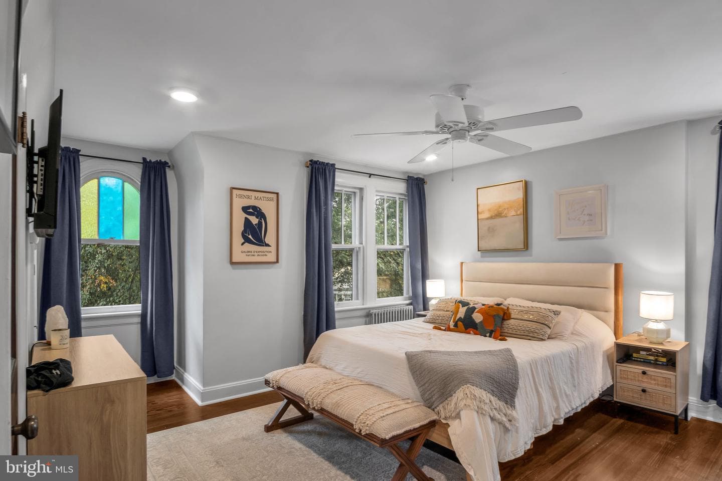 56 N Madison Street photo 15