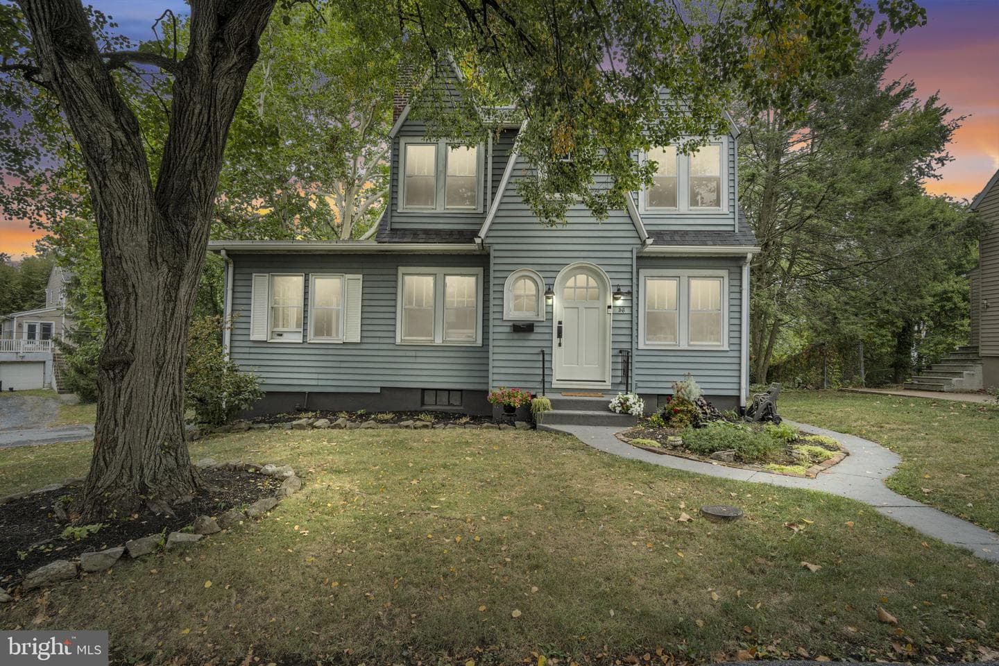 56 N Madison Street photo 2