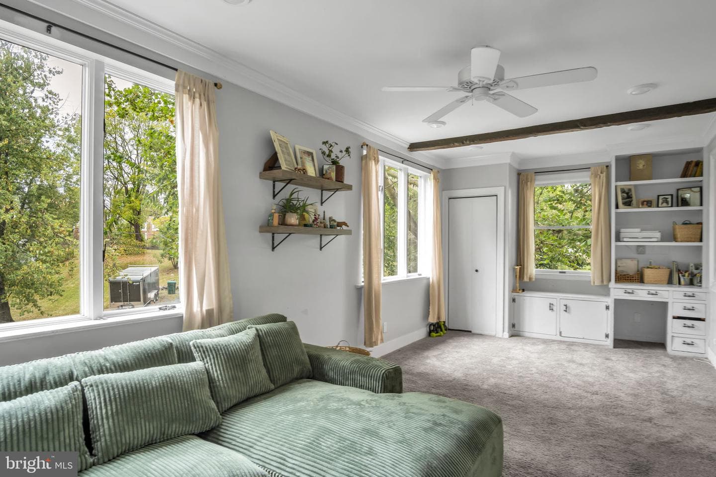 56 N Madison Street photo 21