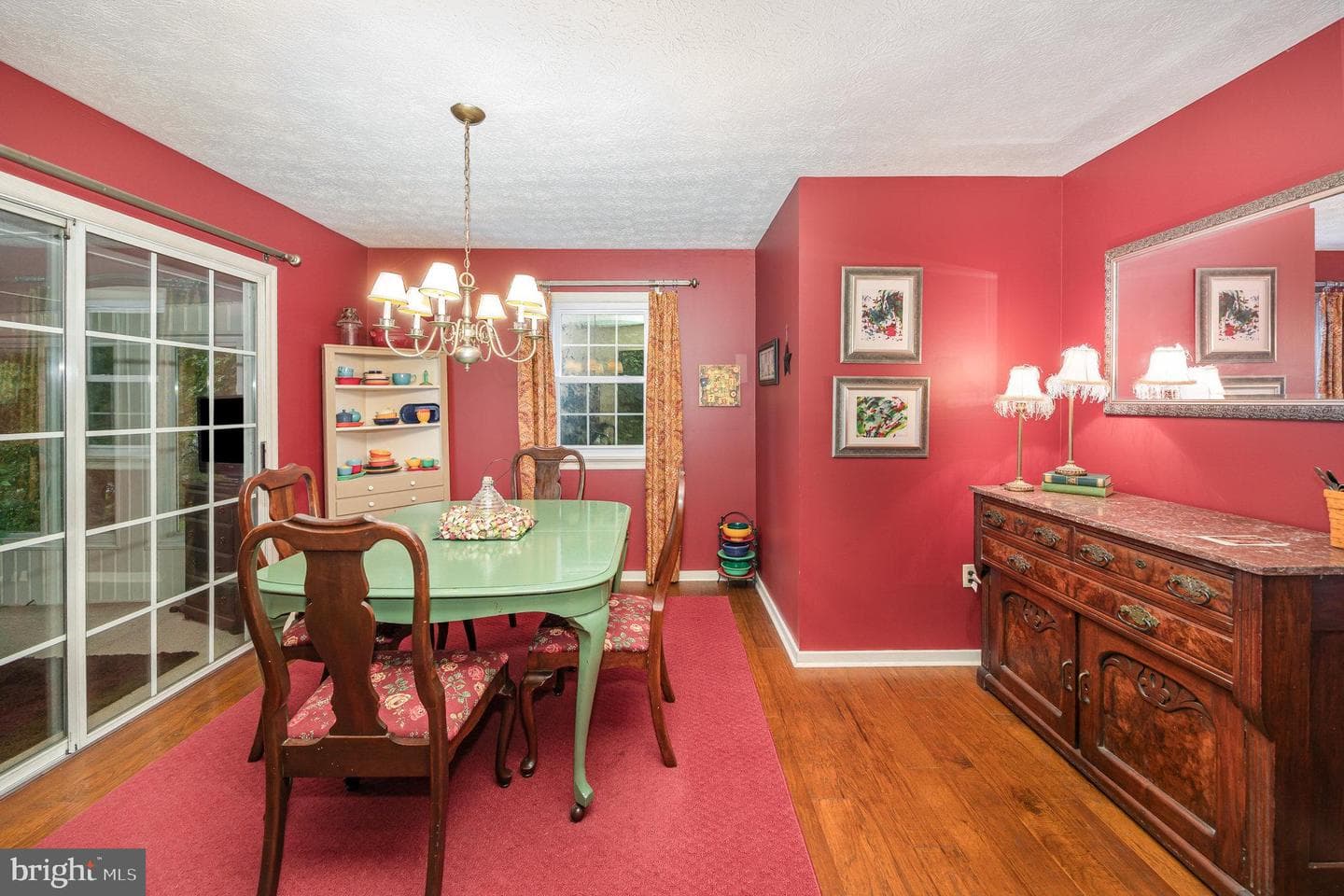 2120 Sycamore Drive photo 13