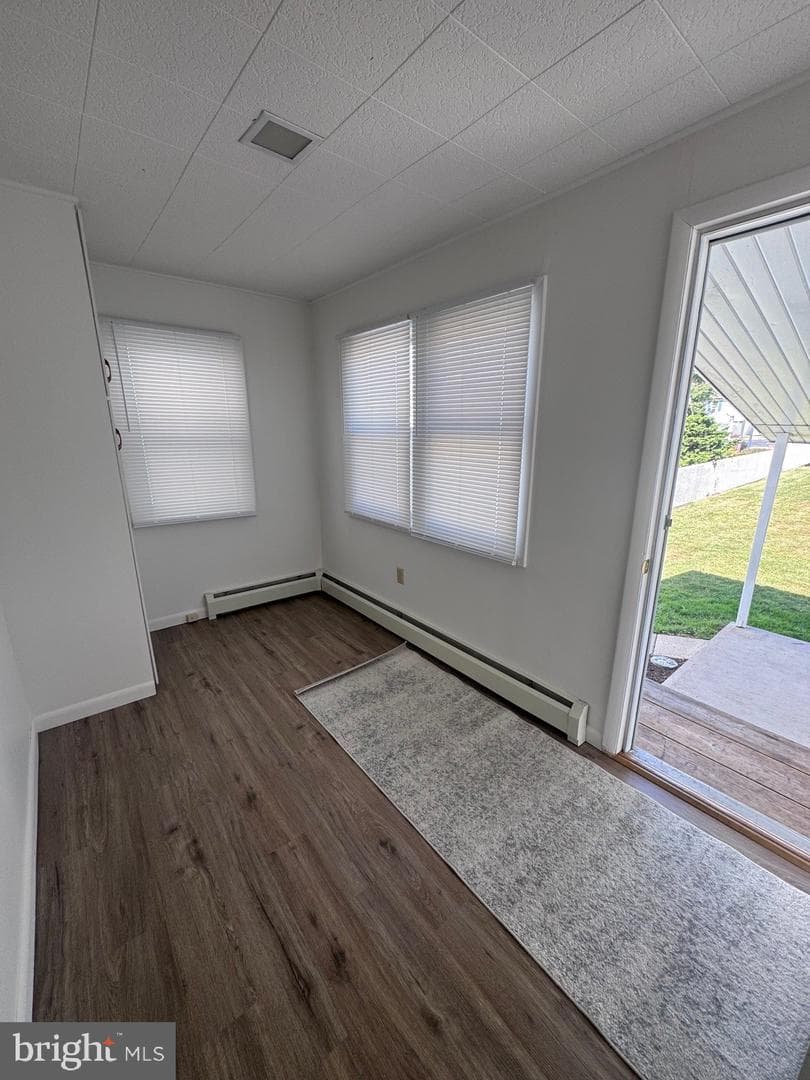 222 Armstrong Street photo 3