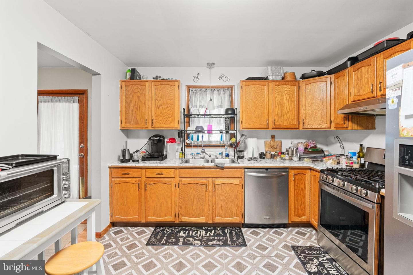 6221 Hocker photo 12
