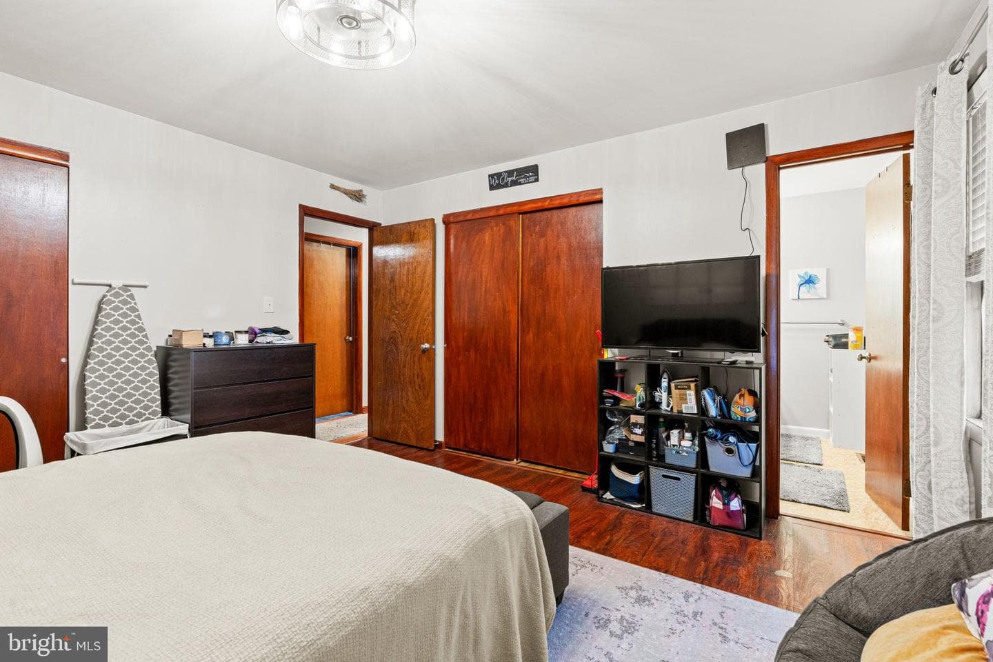 6221 Hocker photo 15