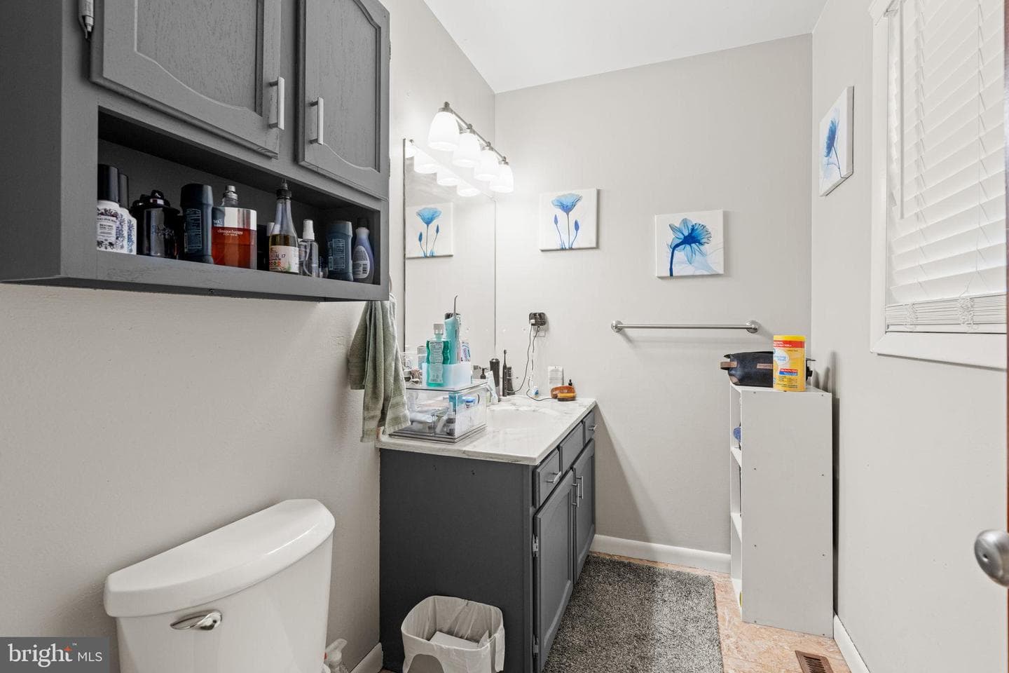 6221 Hocker photo 18
