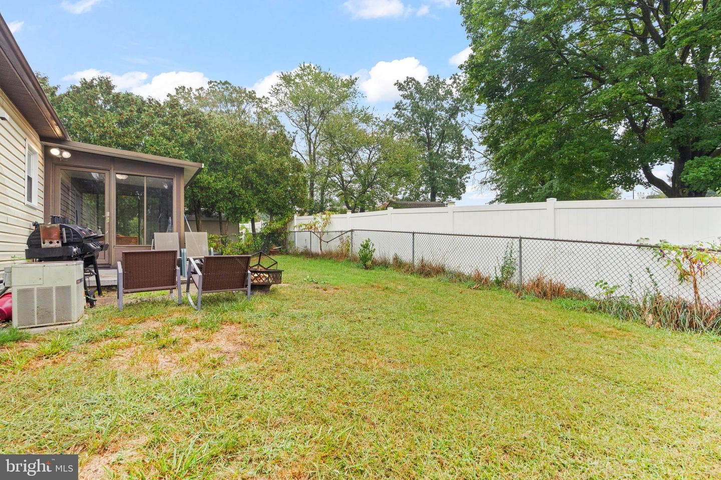 6221 Hocker photo 34
