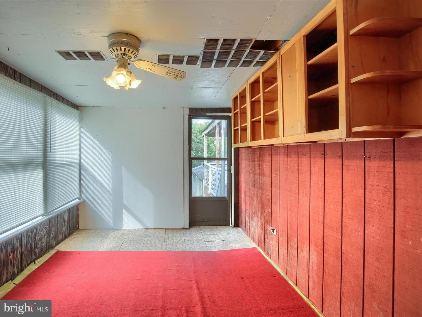 1028 Kathryn Avenue photo 13