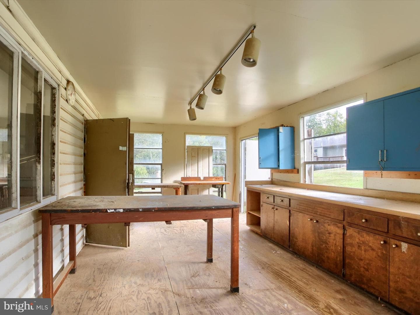 1028 Kathryn Avenue photo 37