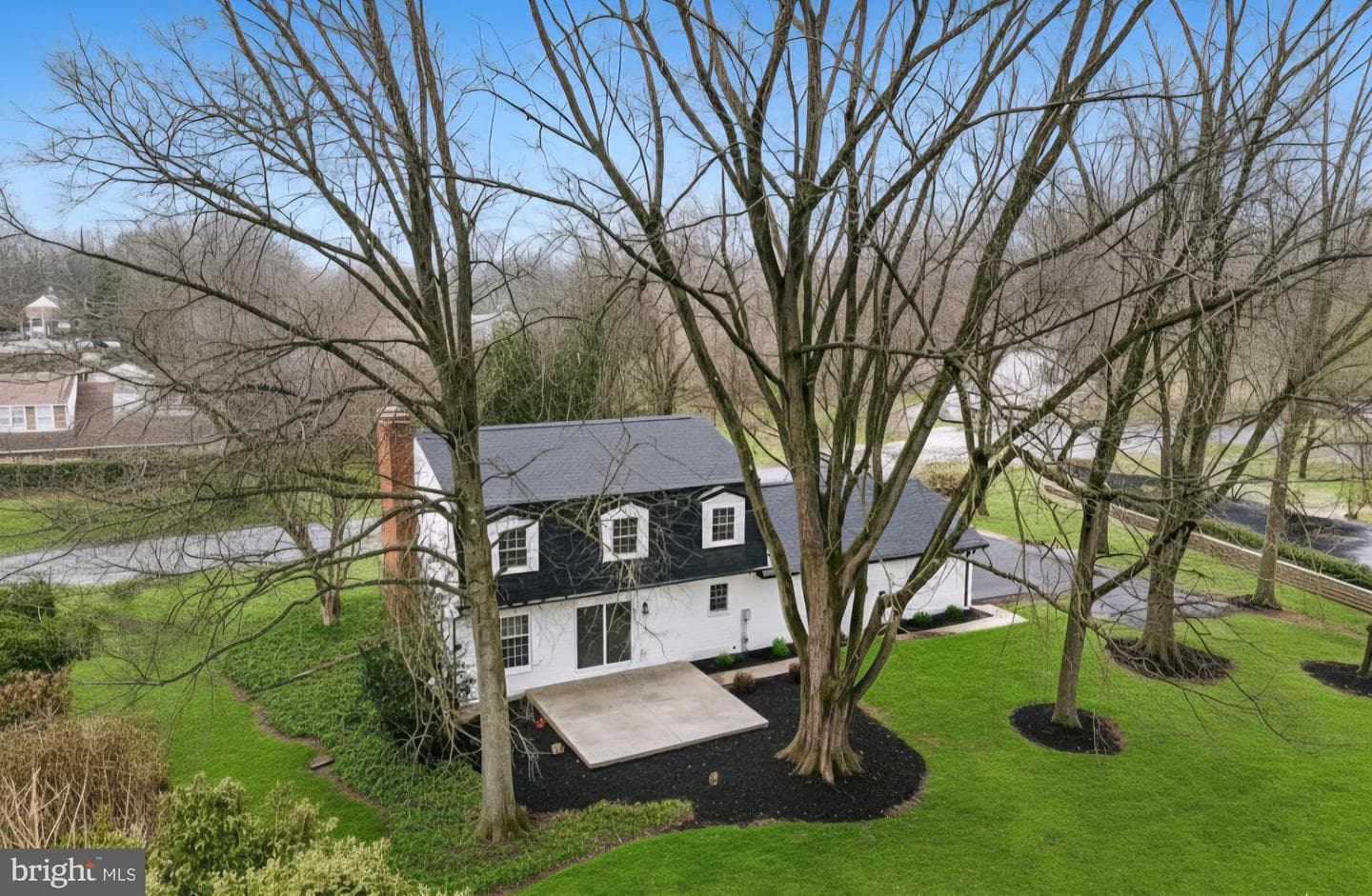 626 Sand Hill Rd photo 5