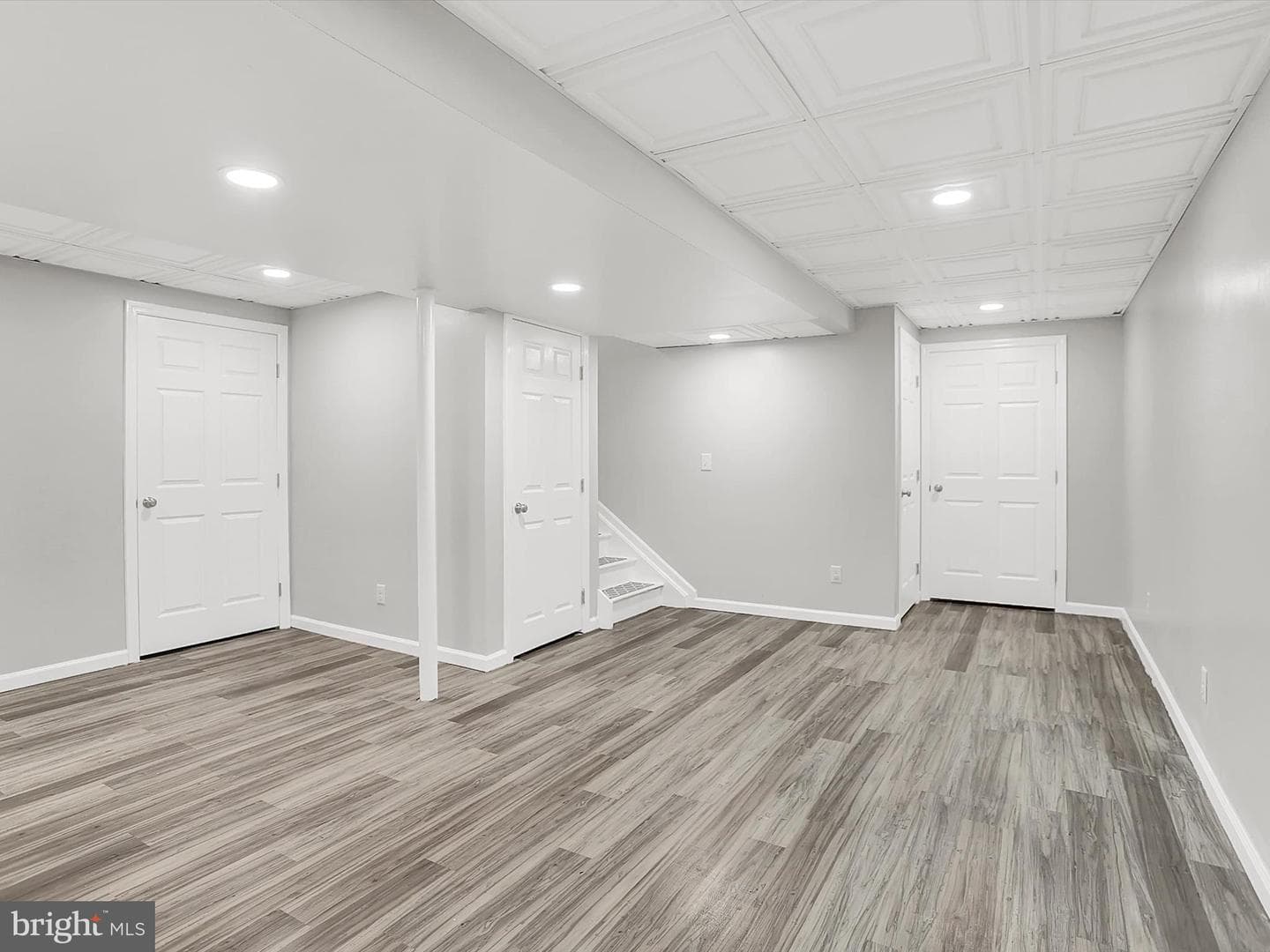 539 Linden Street photo 32