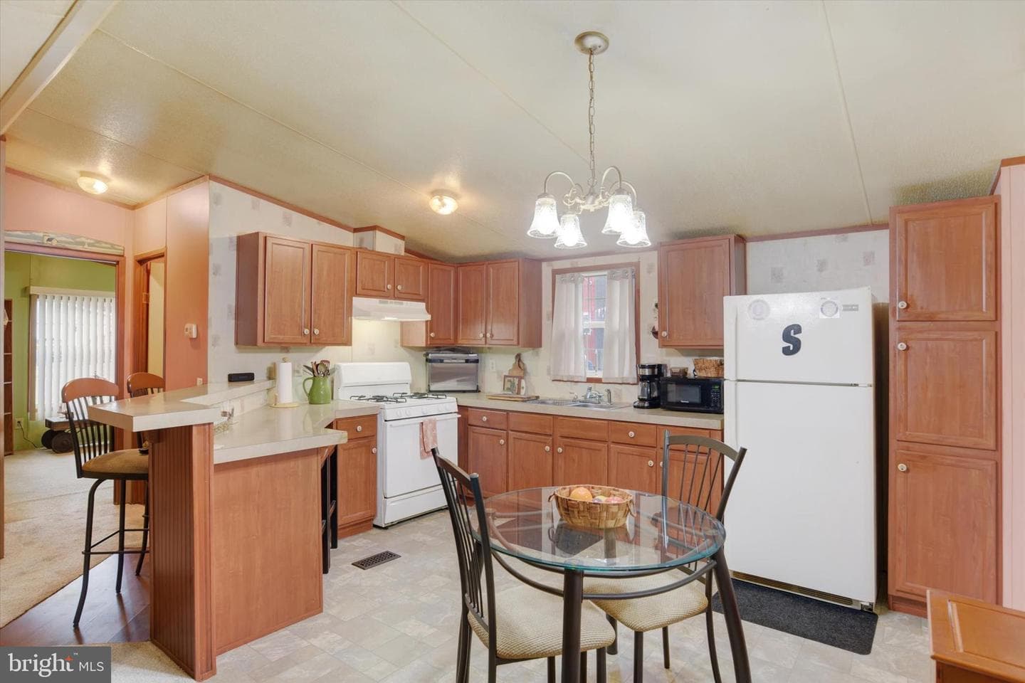 1 Rovak Drive photo 3