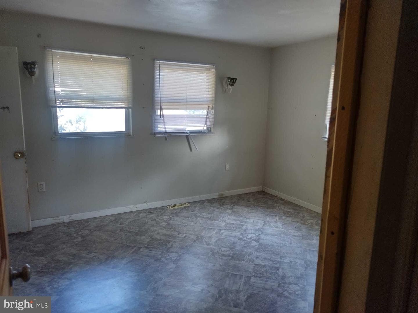701 Drexel Road photo 18