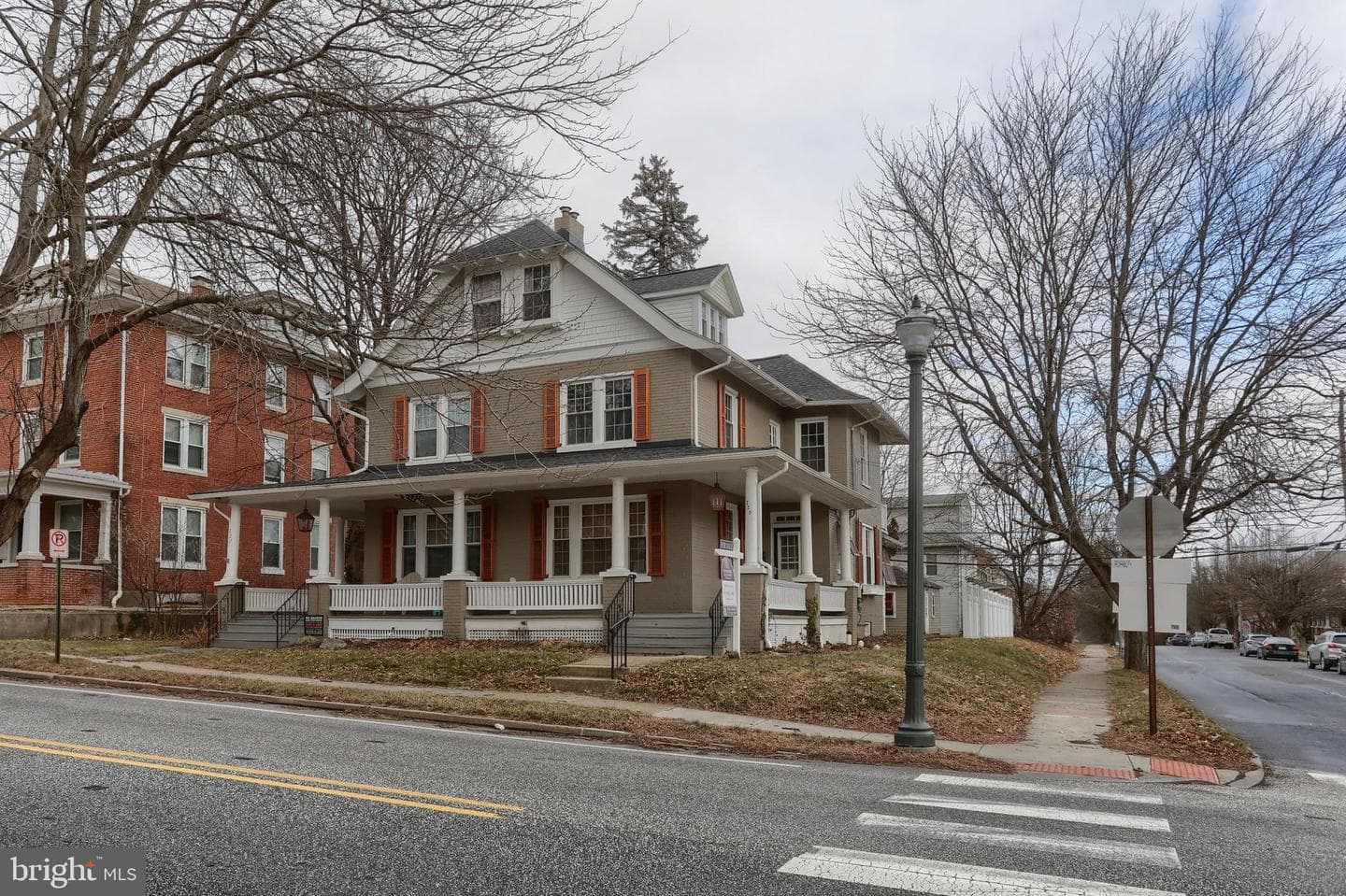 229 Cocoa Avenue photo 3
