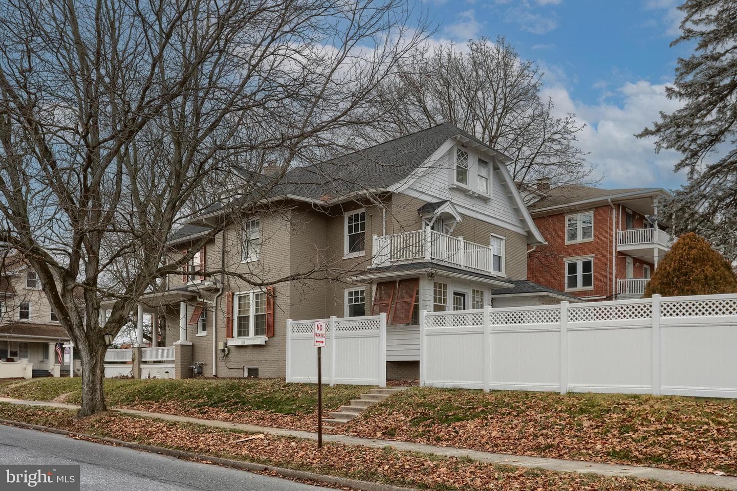 229 Cocoa Avenue photo 42