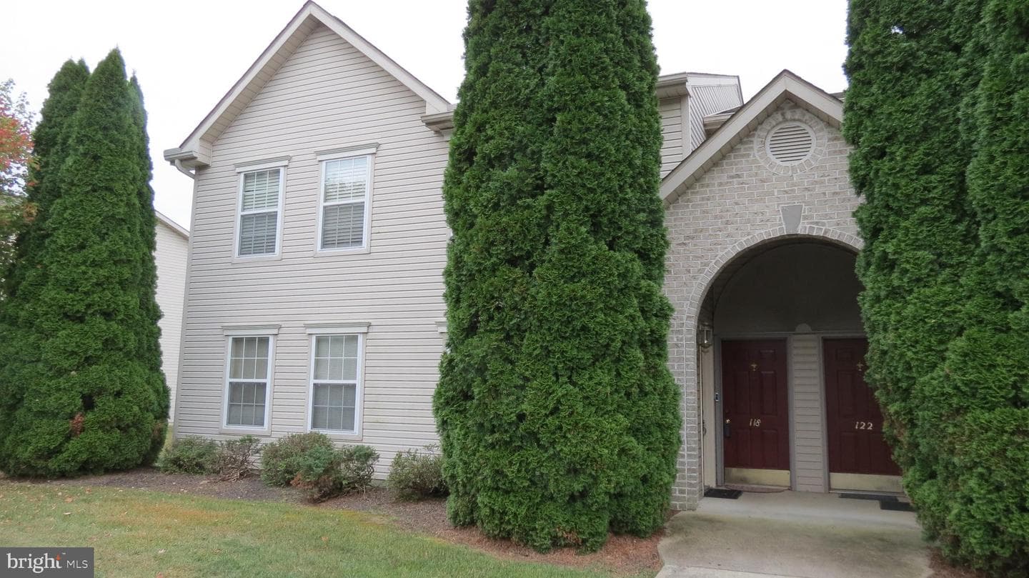 118 Hiddenwood Drive photo 2