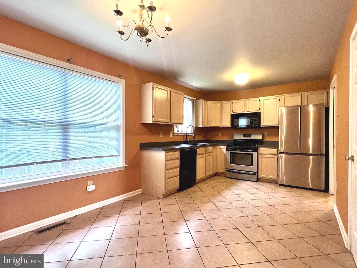 6306 Darlington Drive photo 3