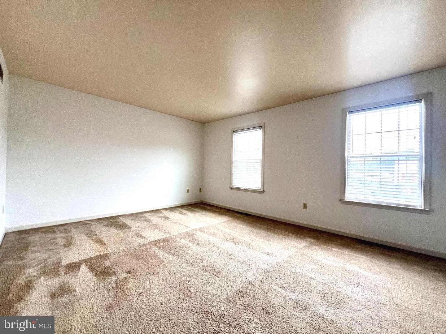 6306 Darlington Drive photo 8