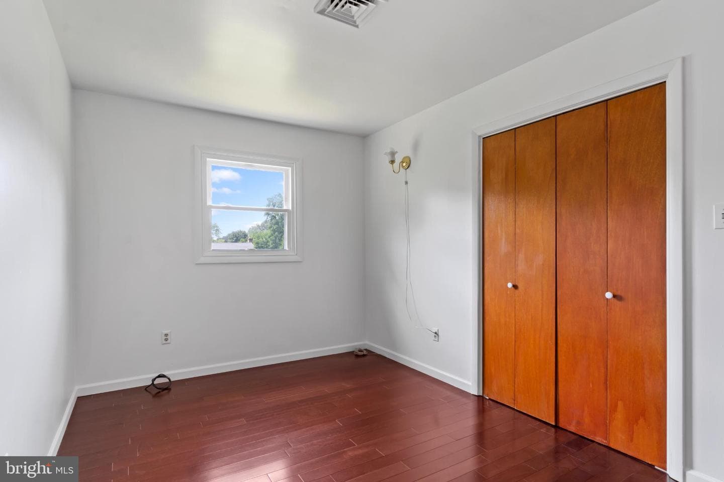 5895 Jacobs Avenue photo 17