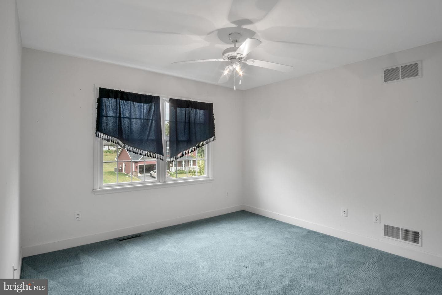 6306 Aston Court photo 31