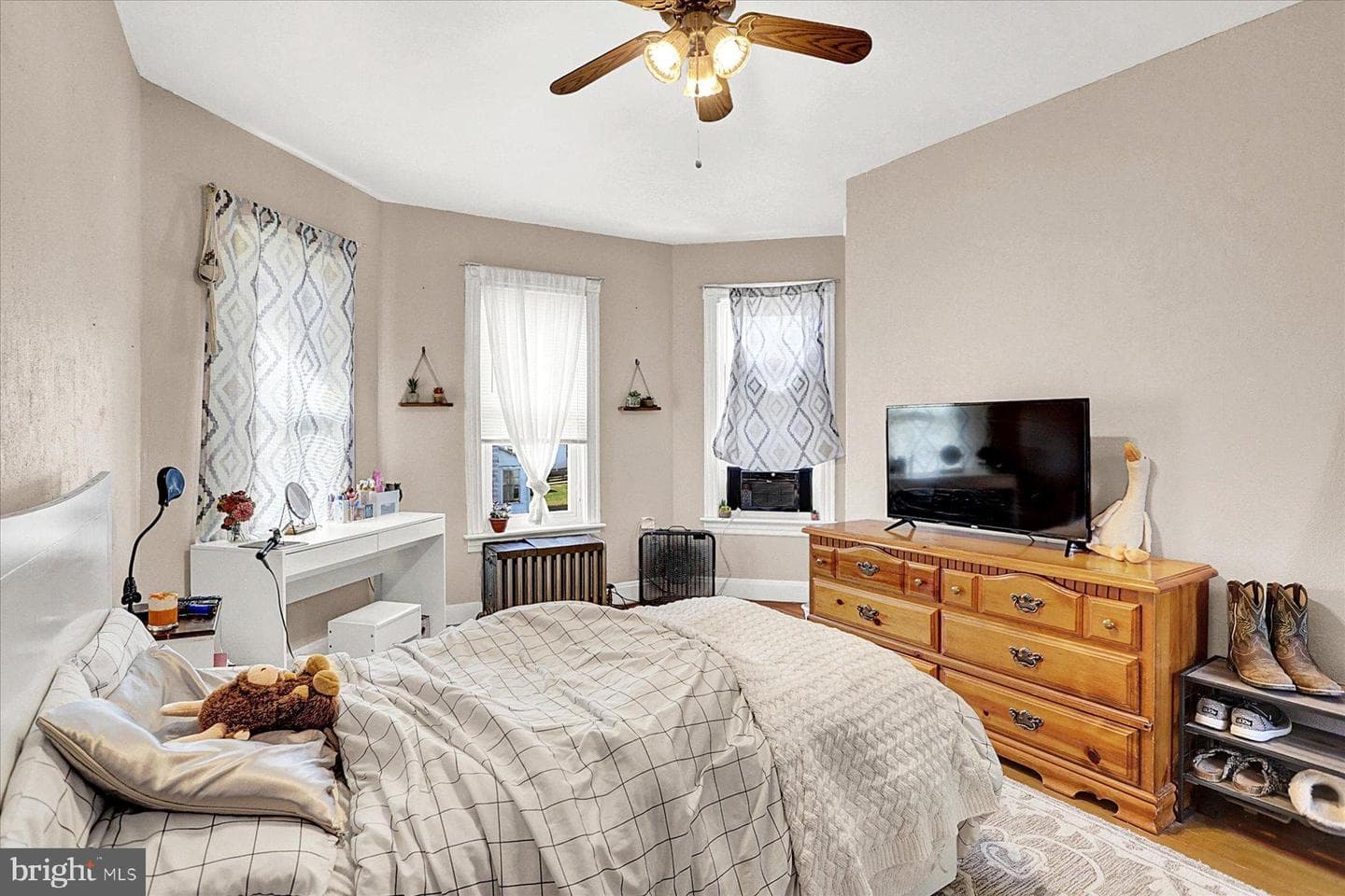 795 State Street photo 37