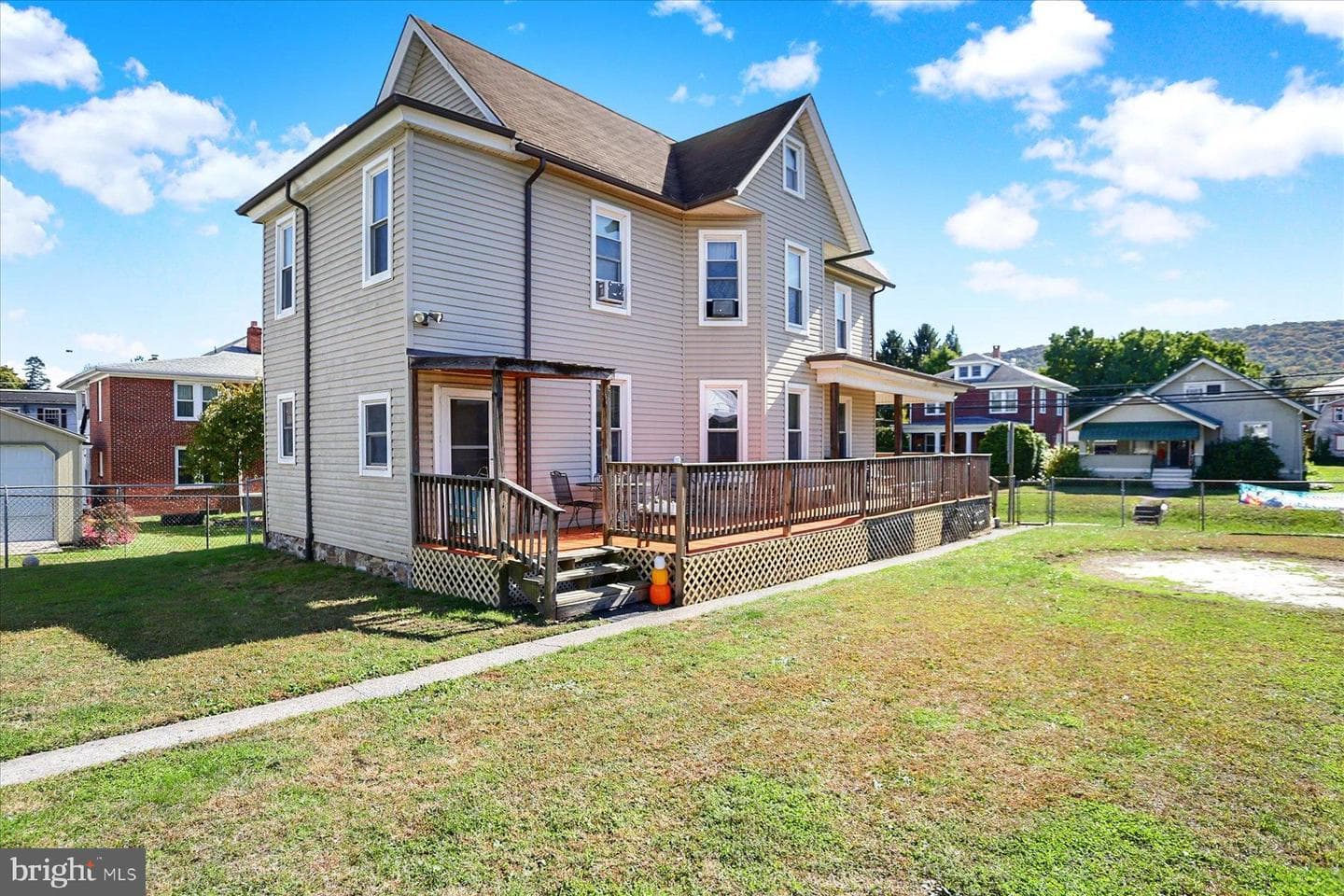 795 State Street photo 8