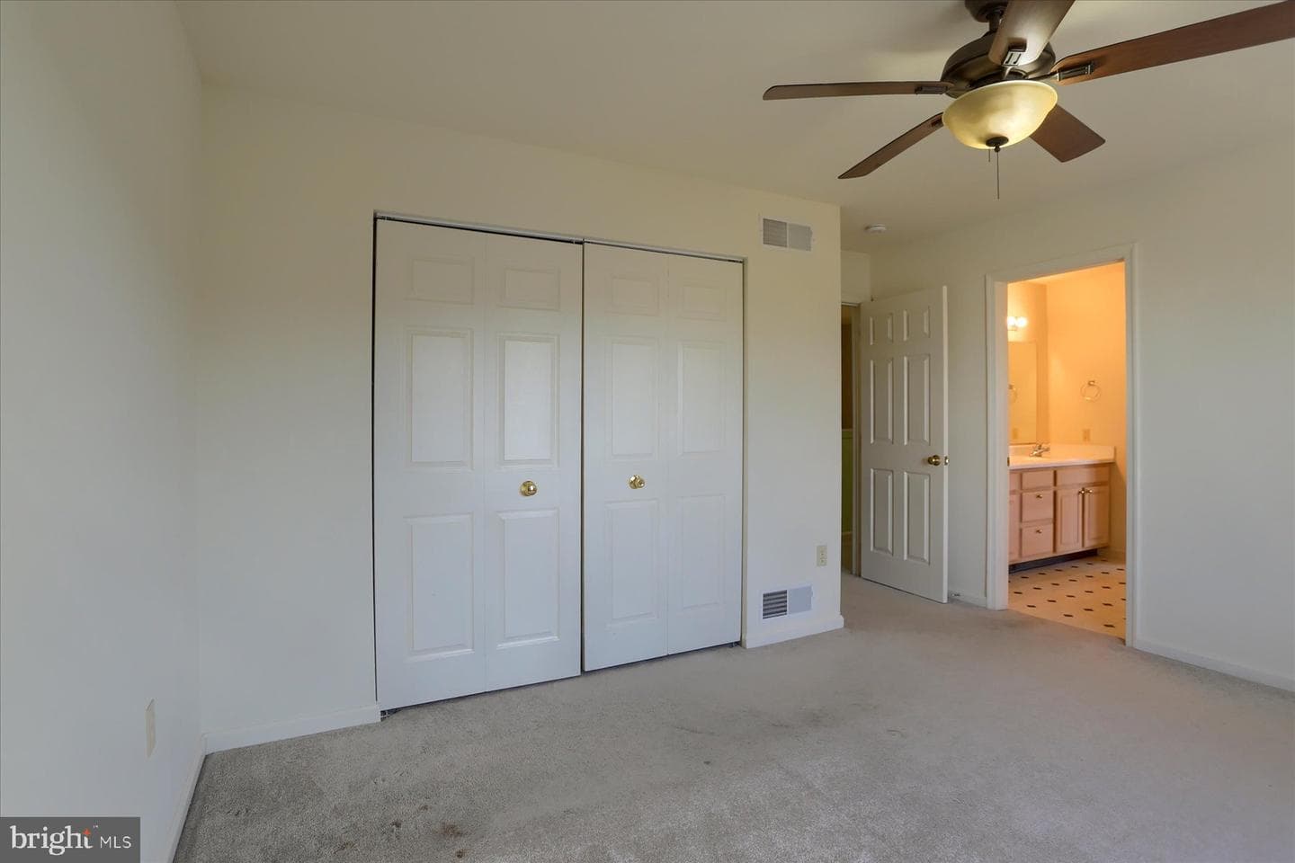 122 Kestrel Court photo 17