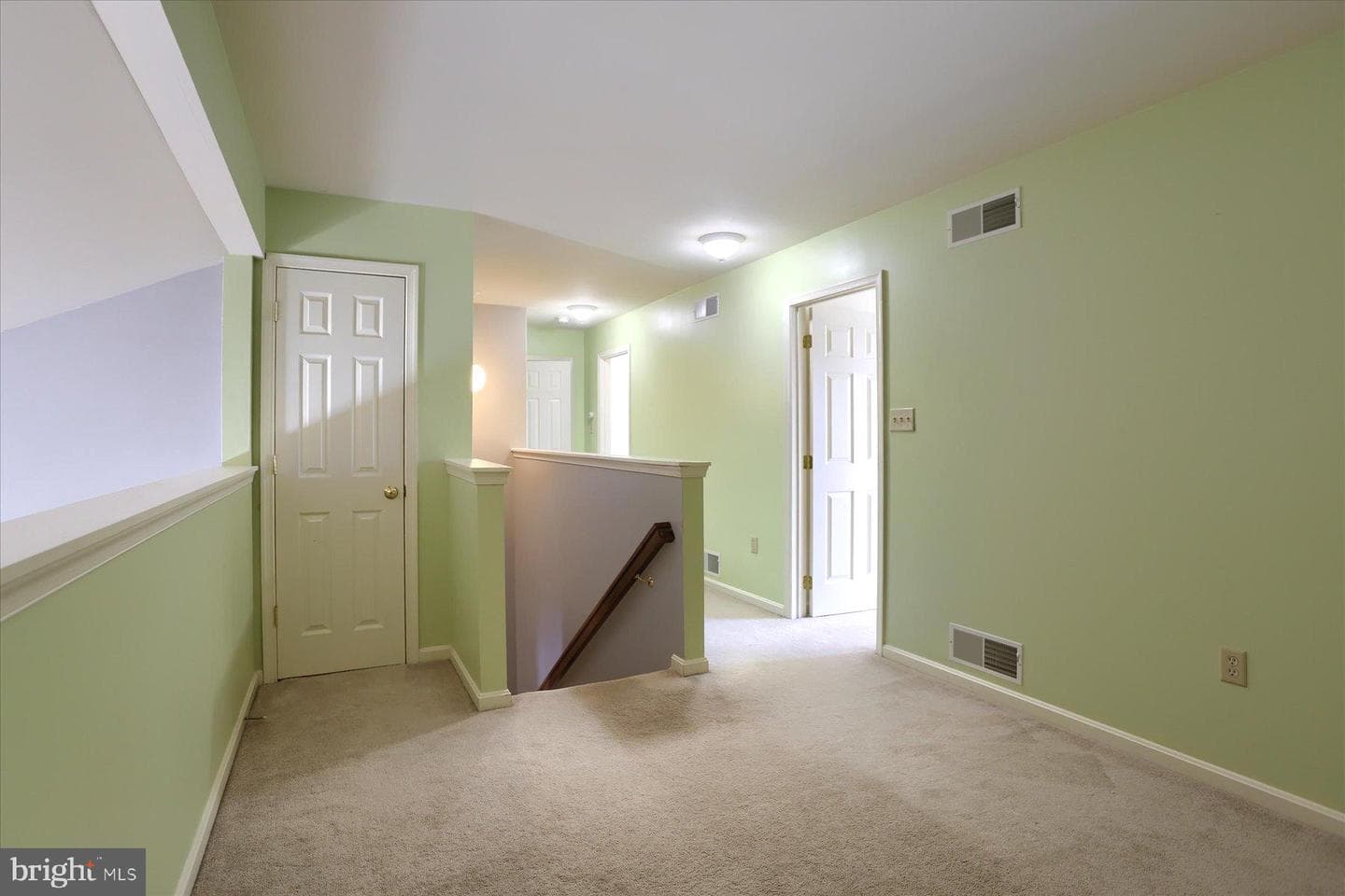 122 Kestrel Court photo 25