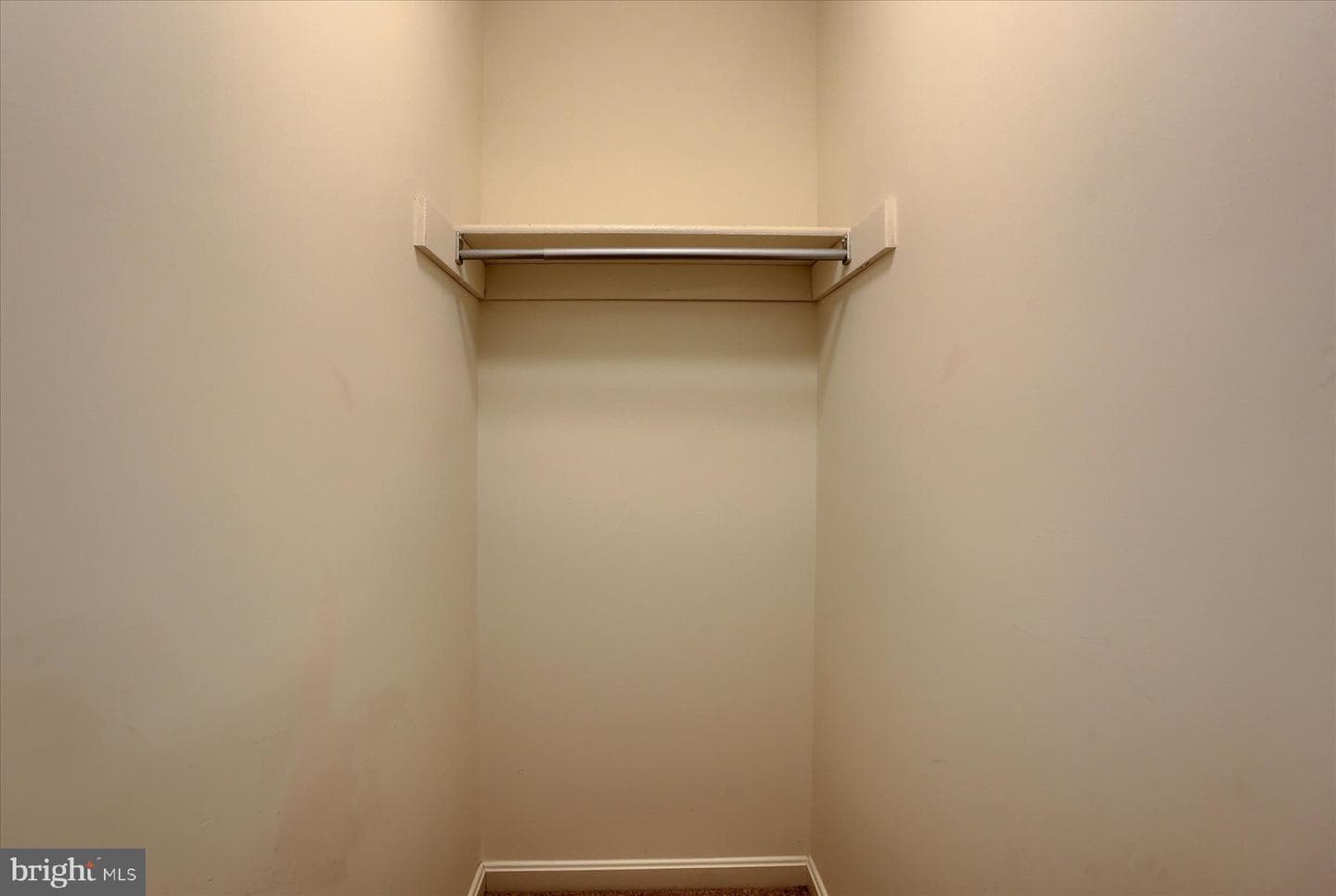 122 Kestrel Court photo 26