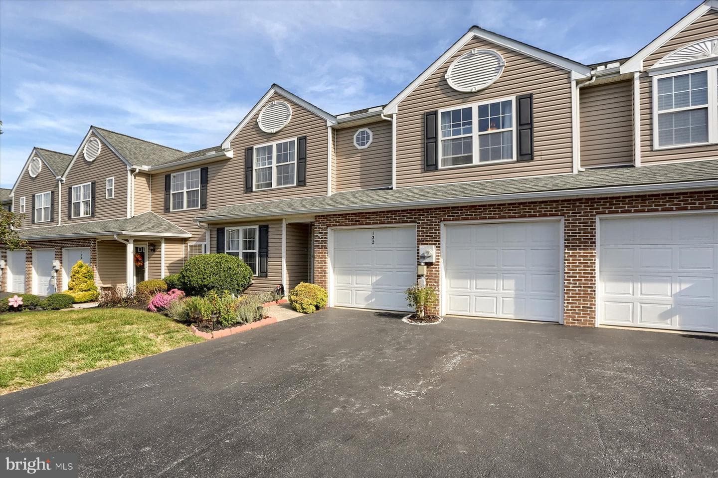 122 Kestrel Court photo 4