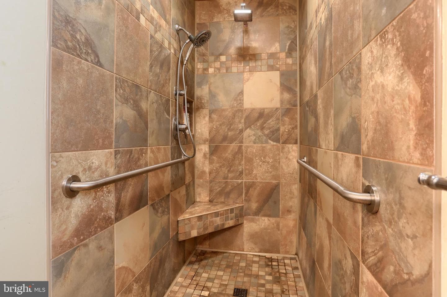 5691 Chambers Hill Road photo 22