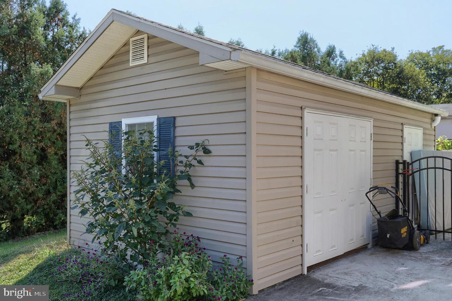 5691 Chambers Hill Road photo 47