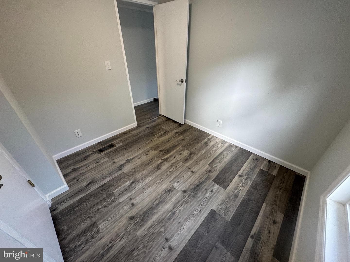 37 George Dr photo 17
