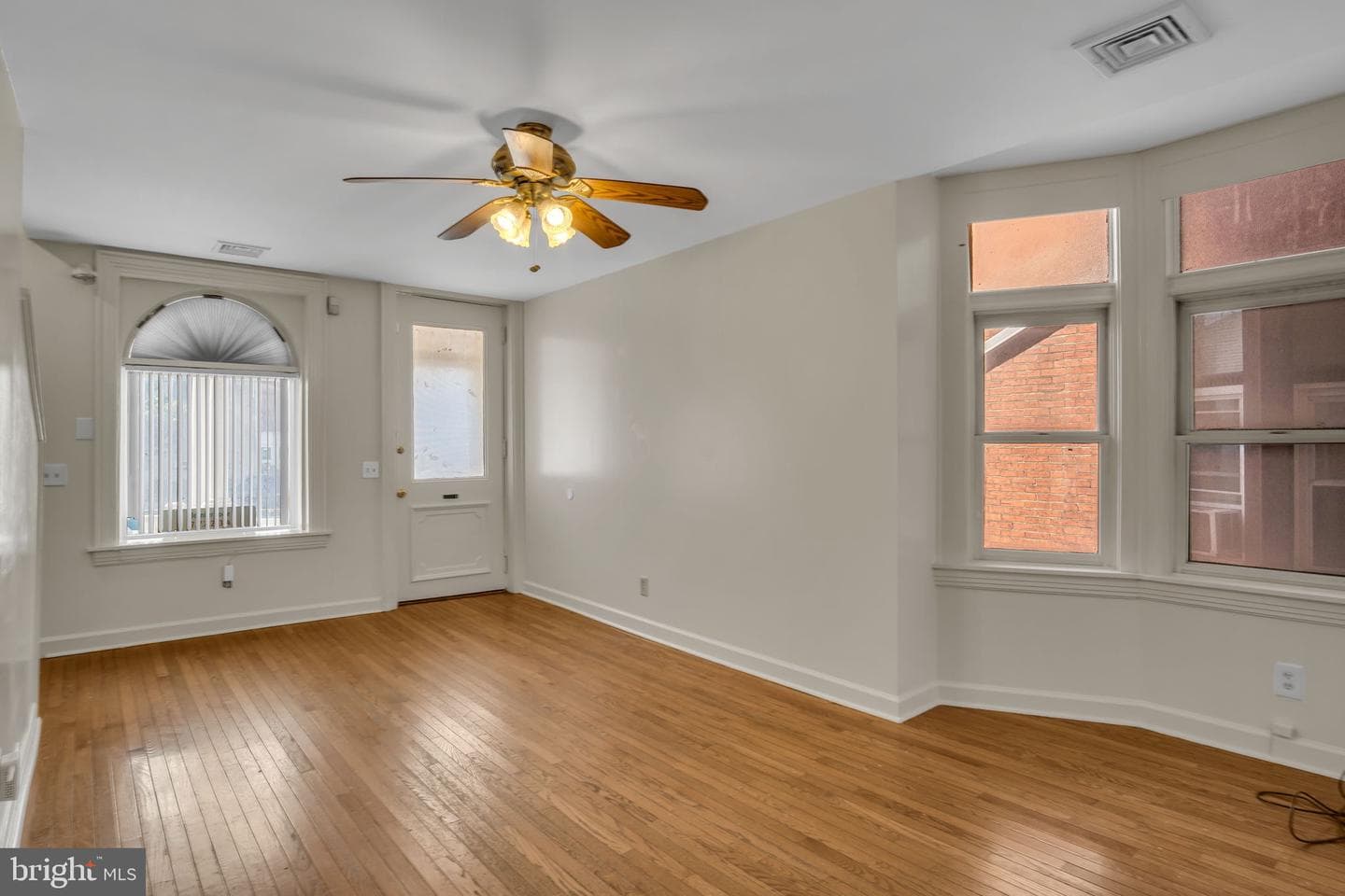 1624 State Street photo 5