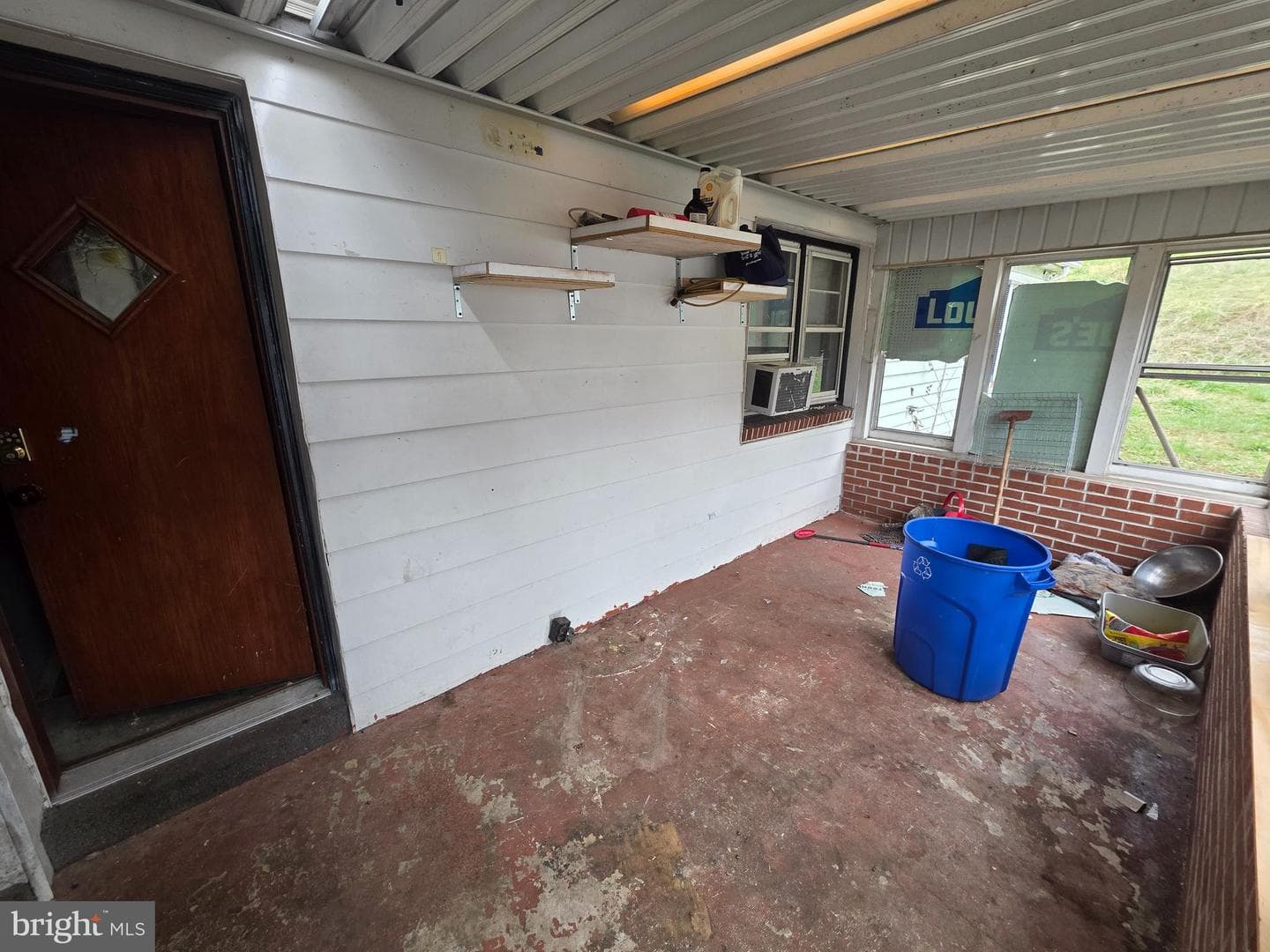 6520 Derry Street photo 13