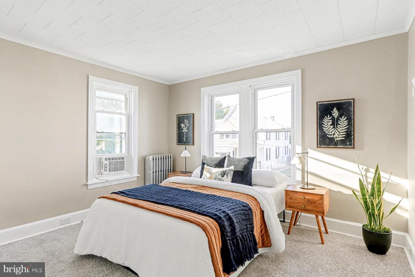 6755 Somerset Street photo 11