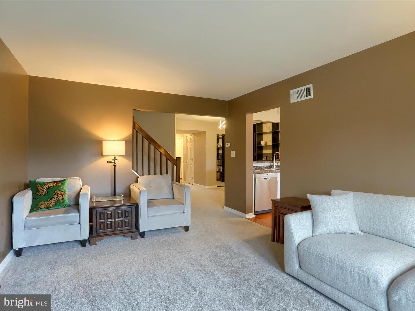2036 Daybreak Circle photo 11