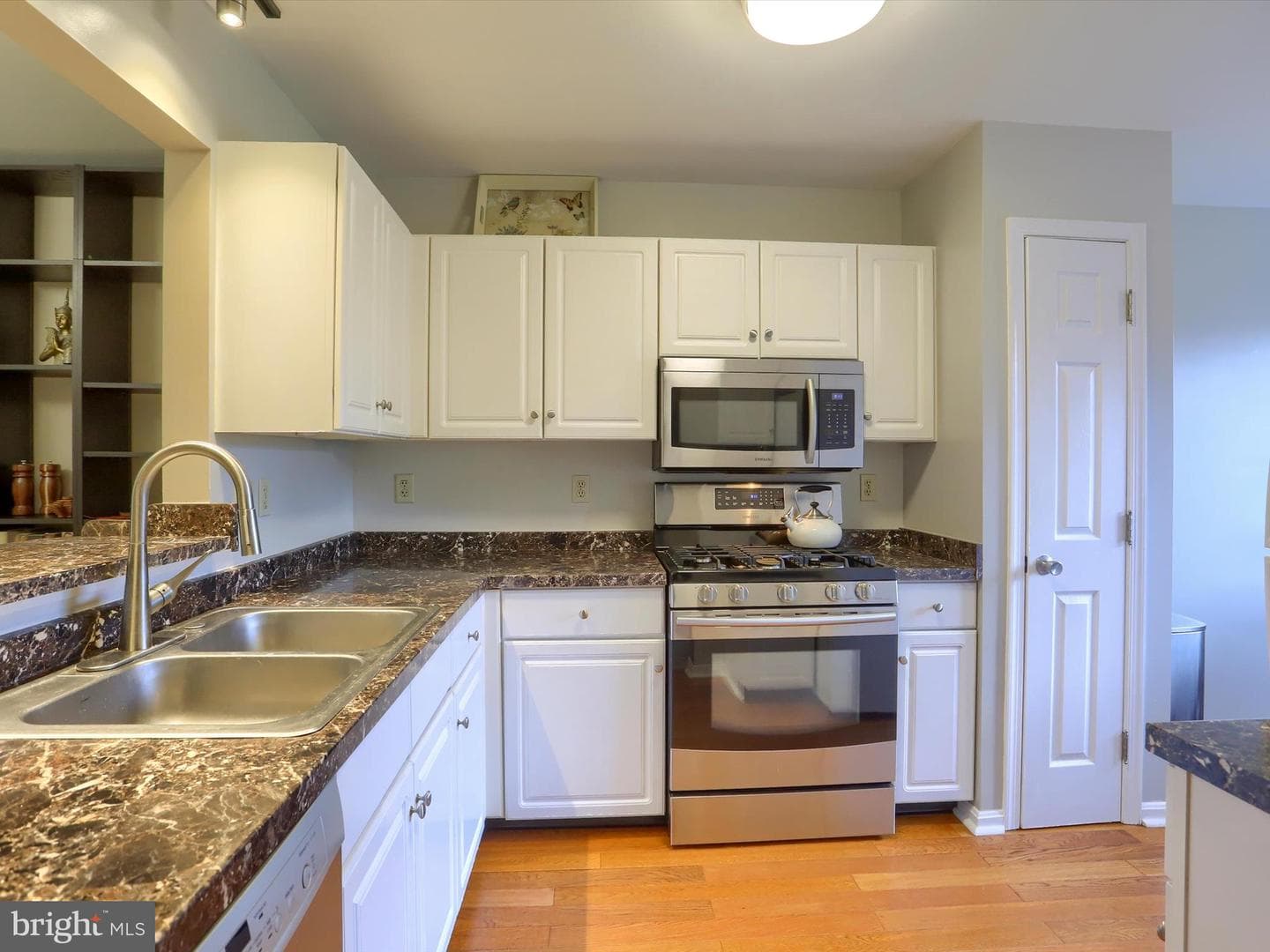 2036 Daybreak Circle photo 12