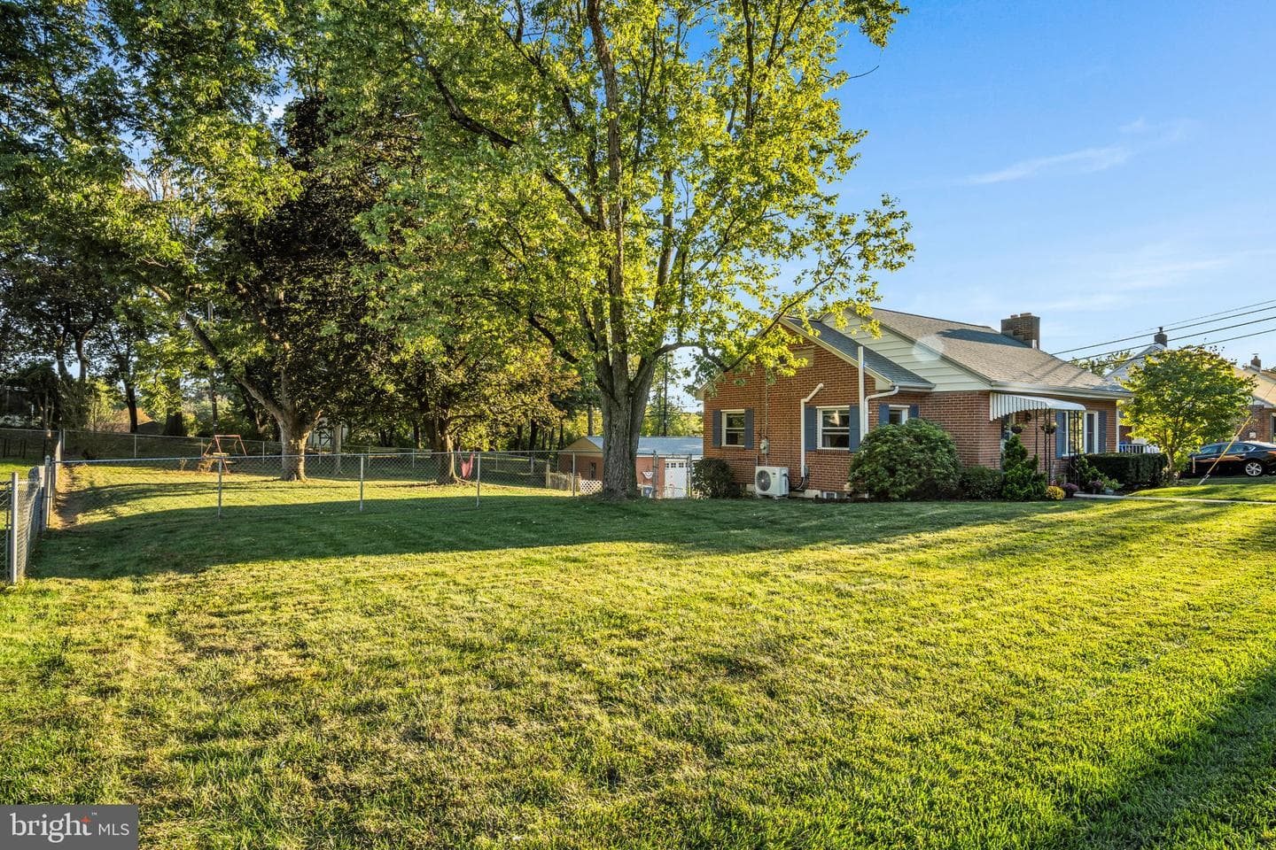 5797 Locust Lane photo 3