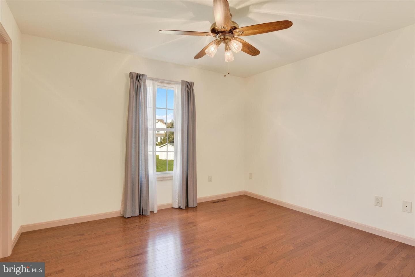 6172 Glenn Court photo 21