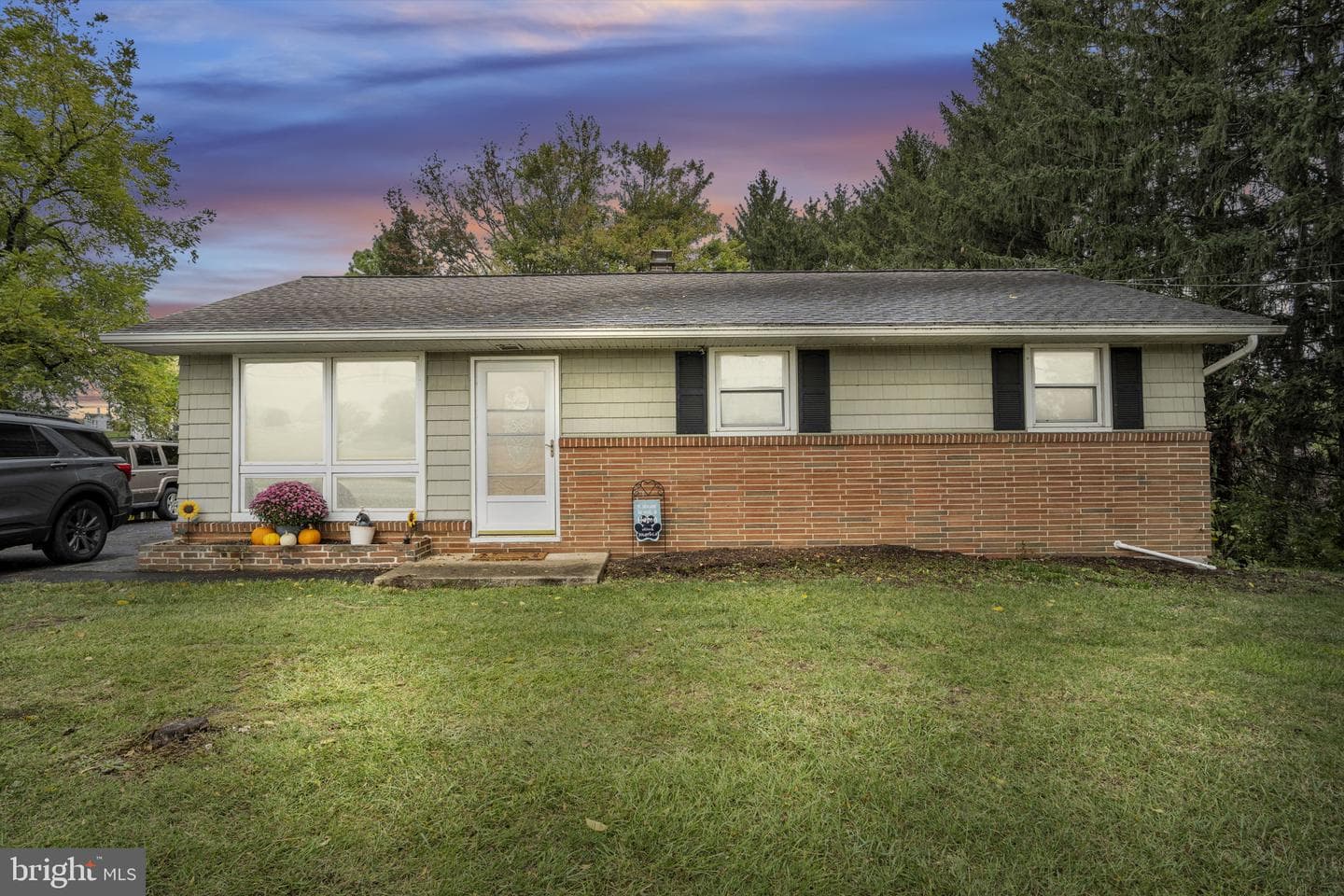 1948 Oberlin Road photo 2