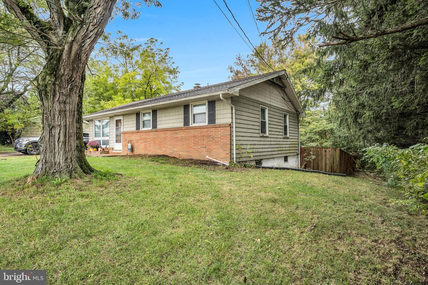 1948 Oberlin Road photo 4