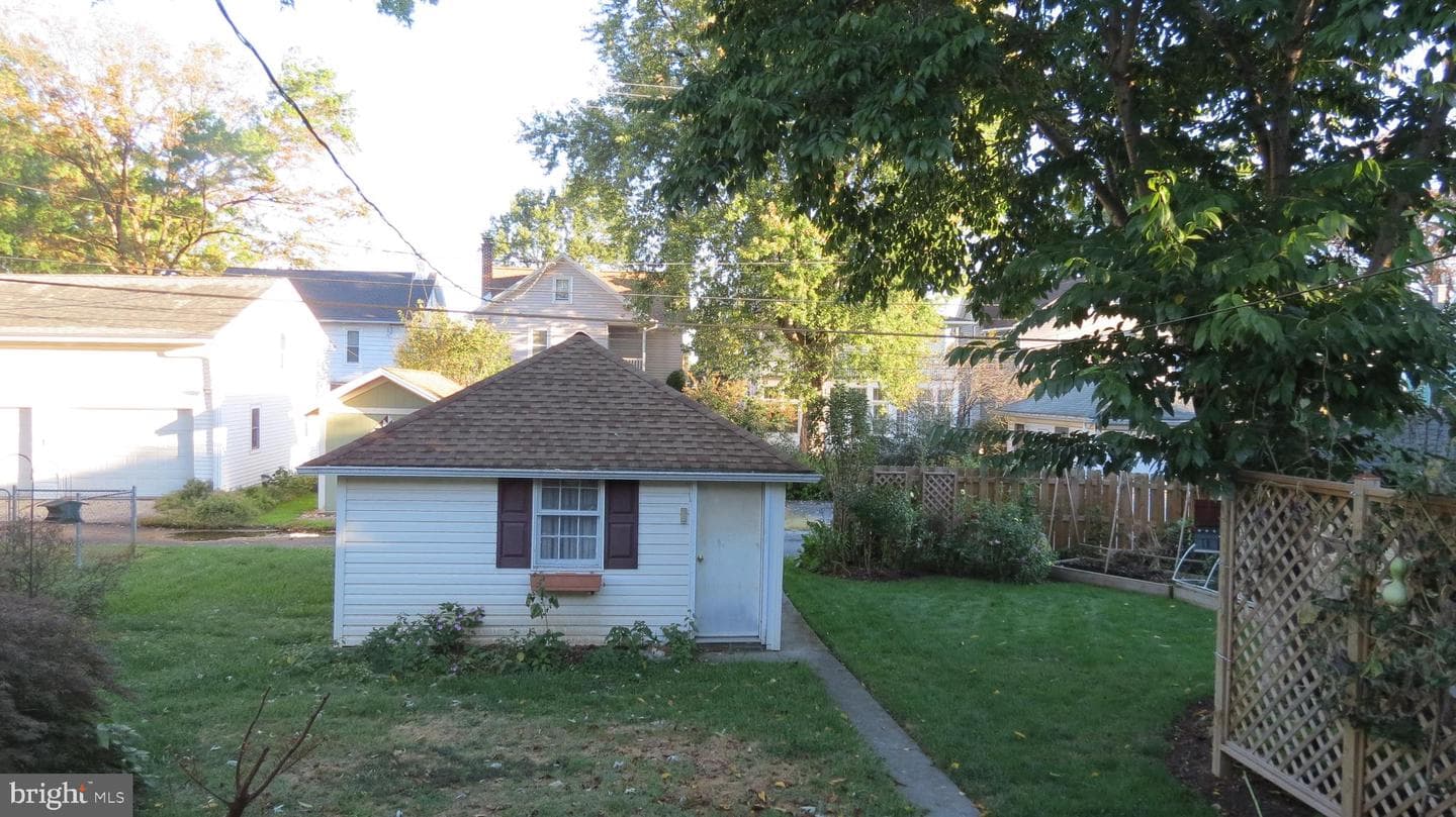 112 Park Avenue photo 26