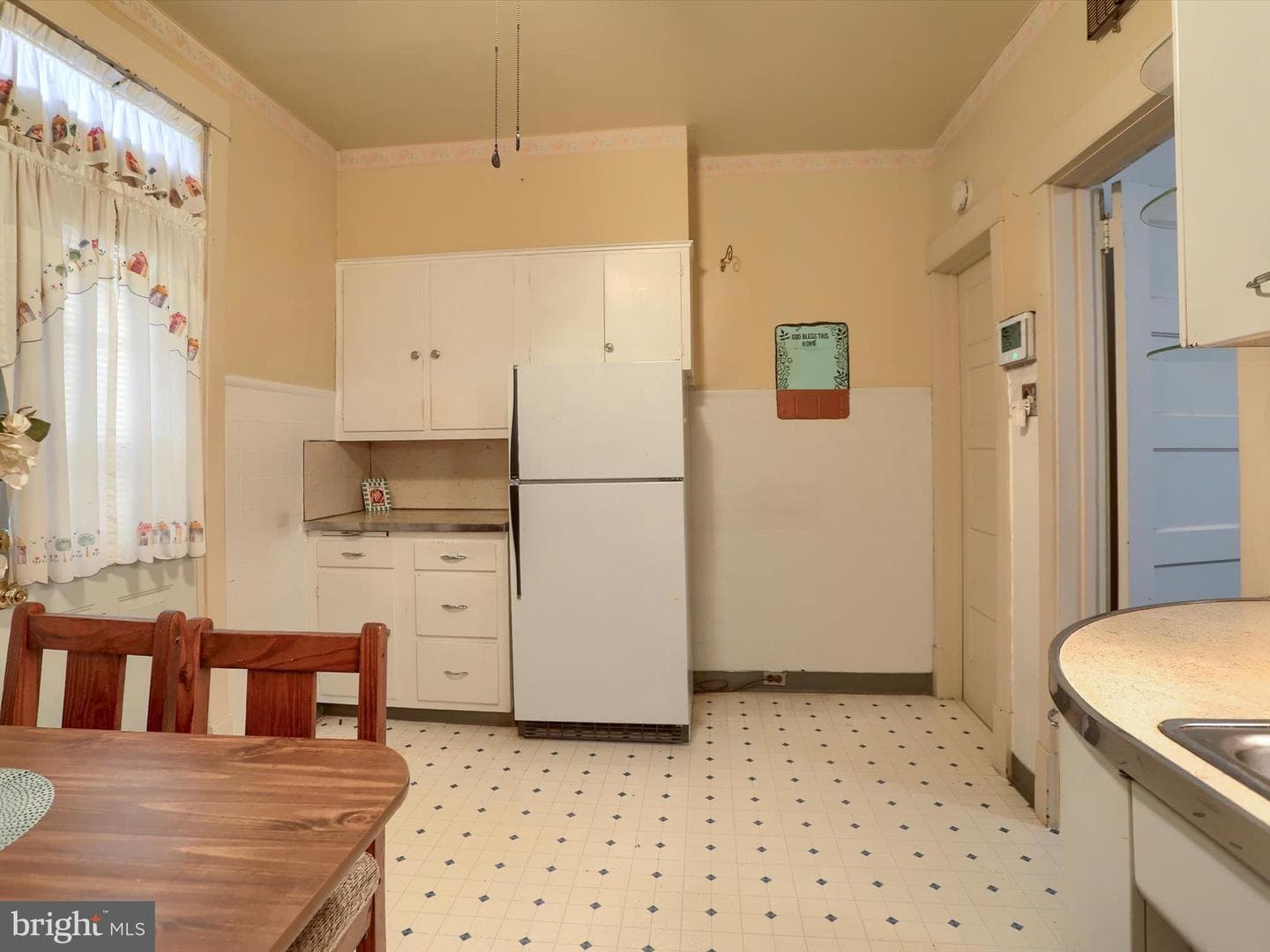 1332 State Street photo 15