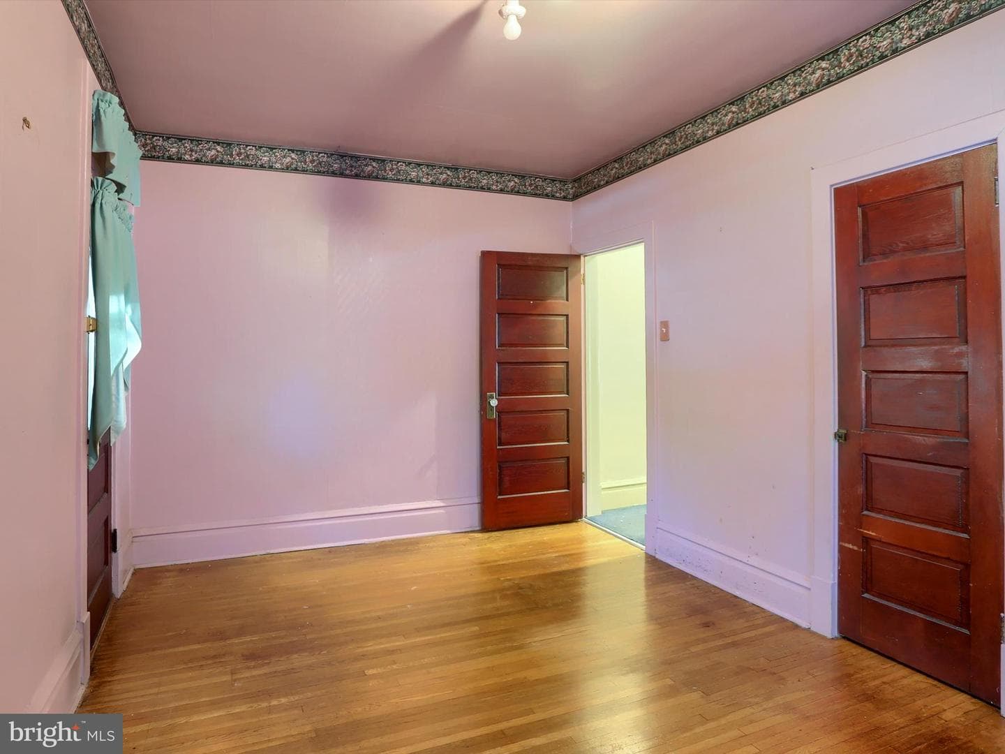 1332 State Street photo 26